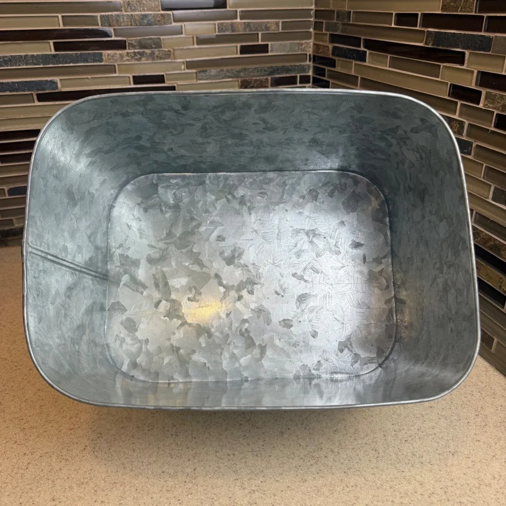 Vintage Galvanized Metal Bread Box Wheat Heart Bread Farmhouse Rustic Decor